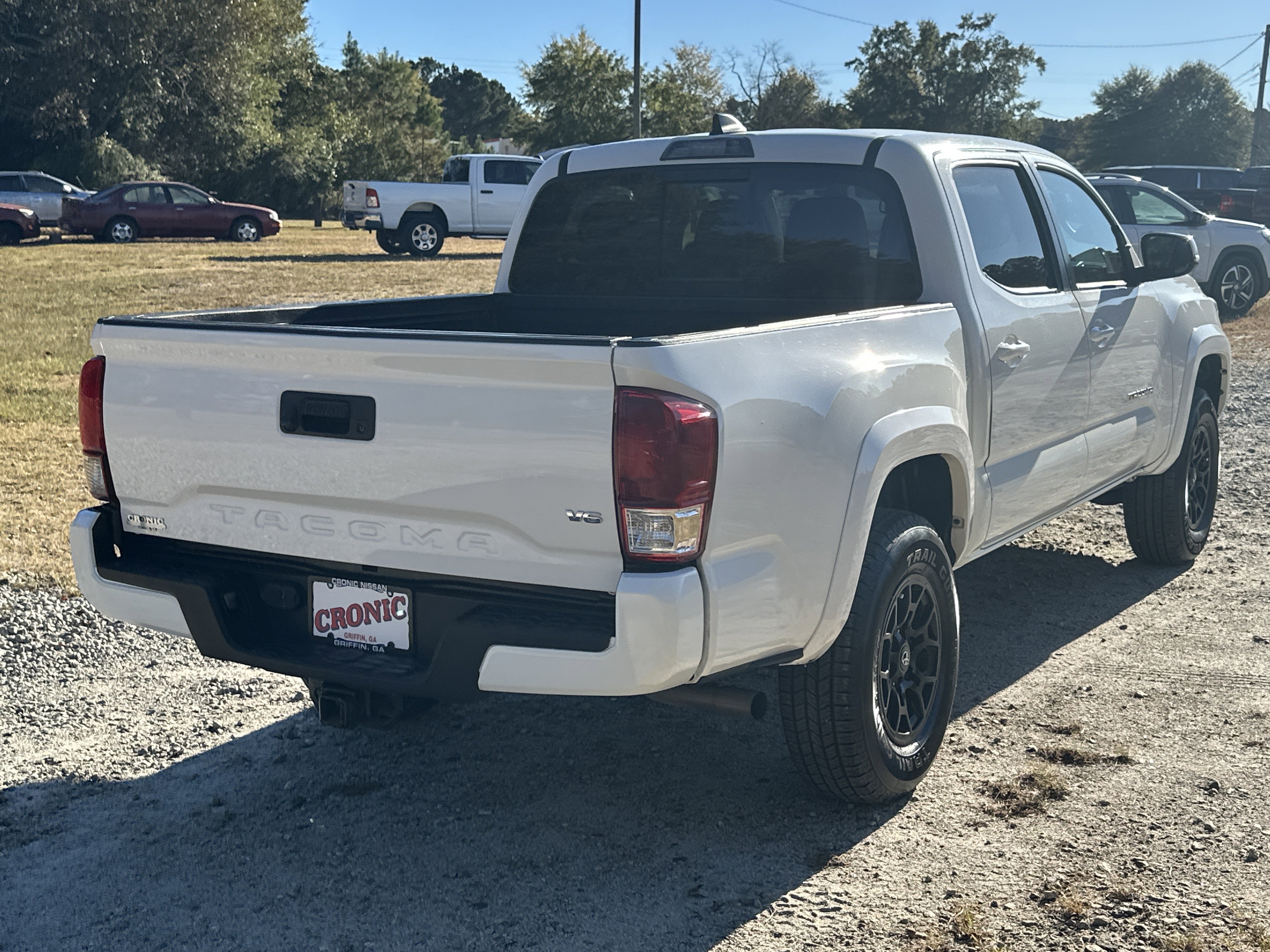 Used 2022 Toyota Tacoma SR5 image 5