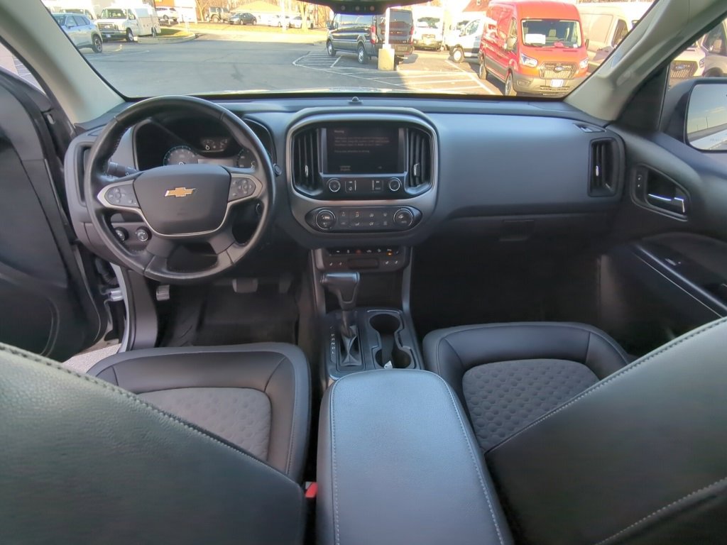 Used 2020 Chevrolet Colorado Z71 image 2