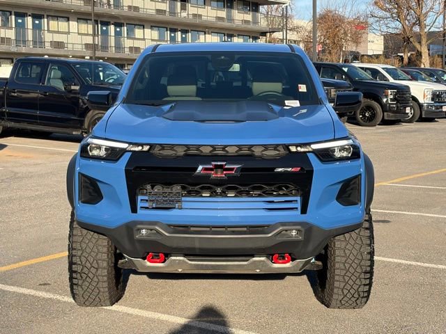 Used 2025 Chevrolet Colorado ZR2 w/ Technology Package image 10