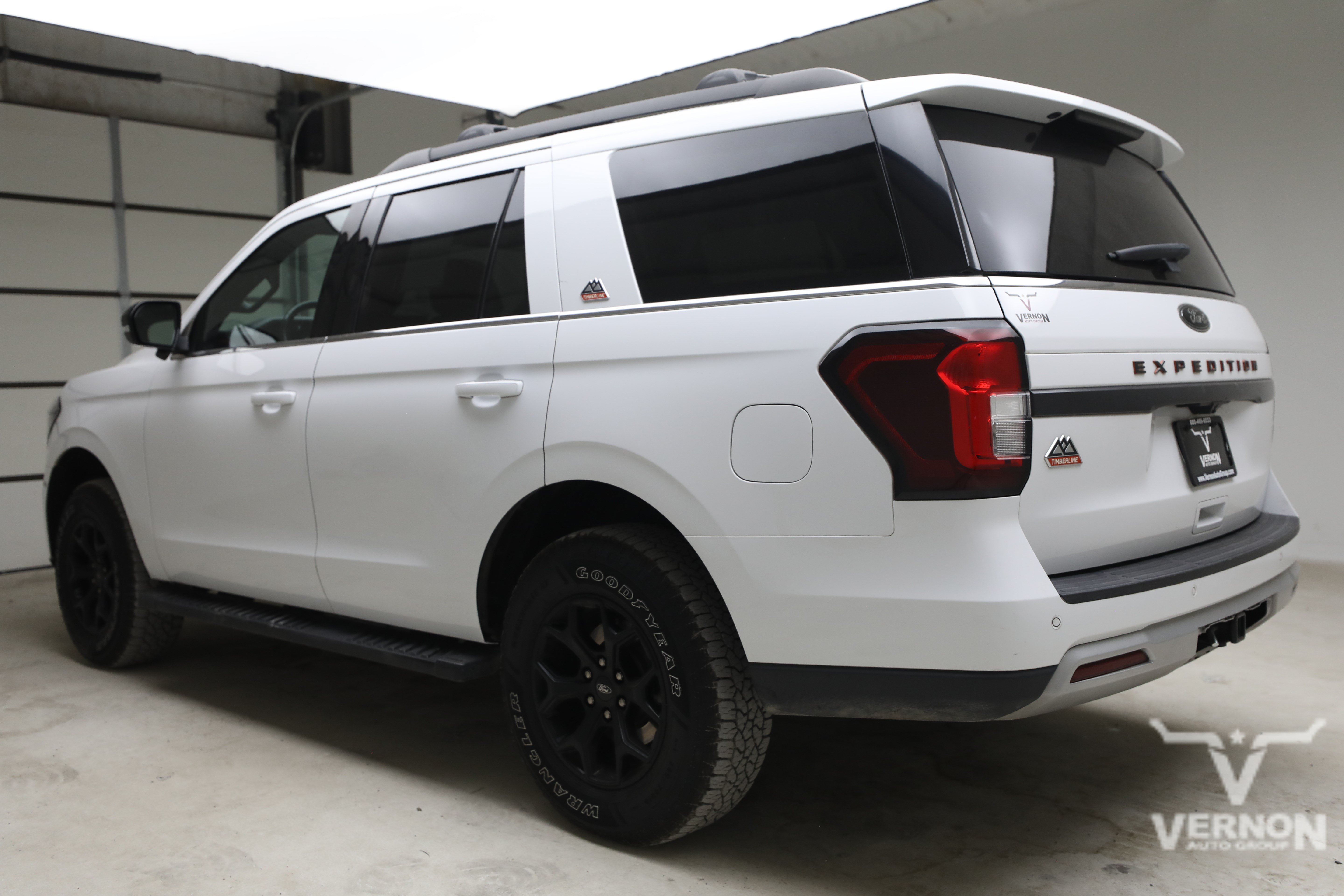 Used 2022 Ford Expedition Timberline AWD/4WD image 3