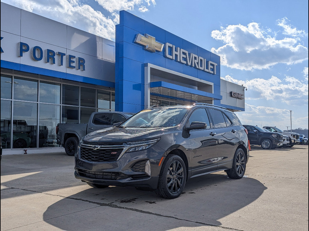 Used 2023 Chevrolet Equinox RS w/ RS Leather Package