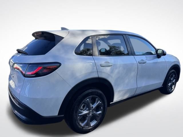 New 2026 Honda HR-V LX image 4