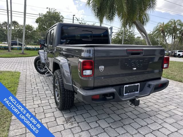 Used 2021 Jeep Gladiator Sport AWD/4WD image 12