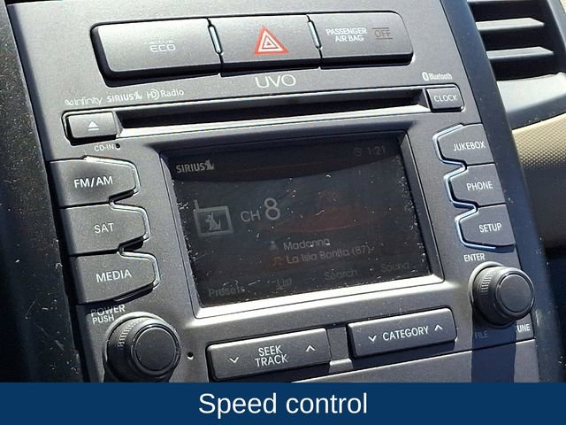 Used 2012 Kia Soul ! FWD image 12