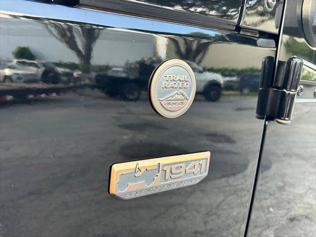 Certified 2017 Jeep Wrangler Unlimited Sahara AWD/4WD image 37