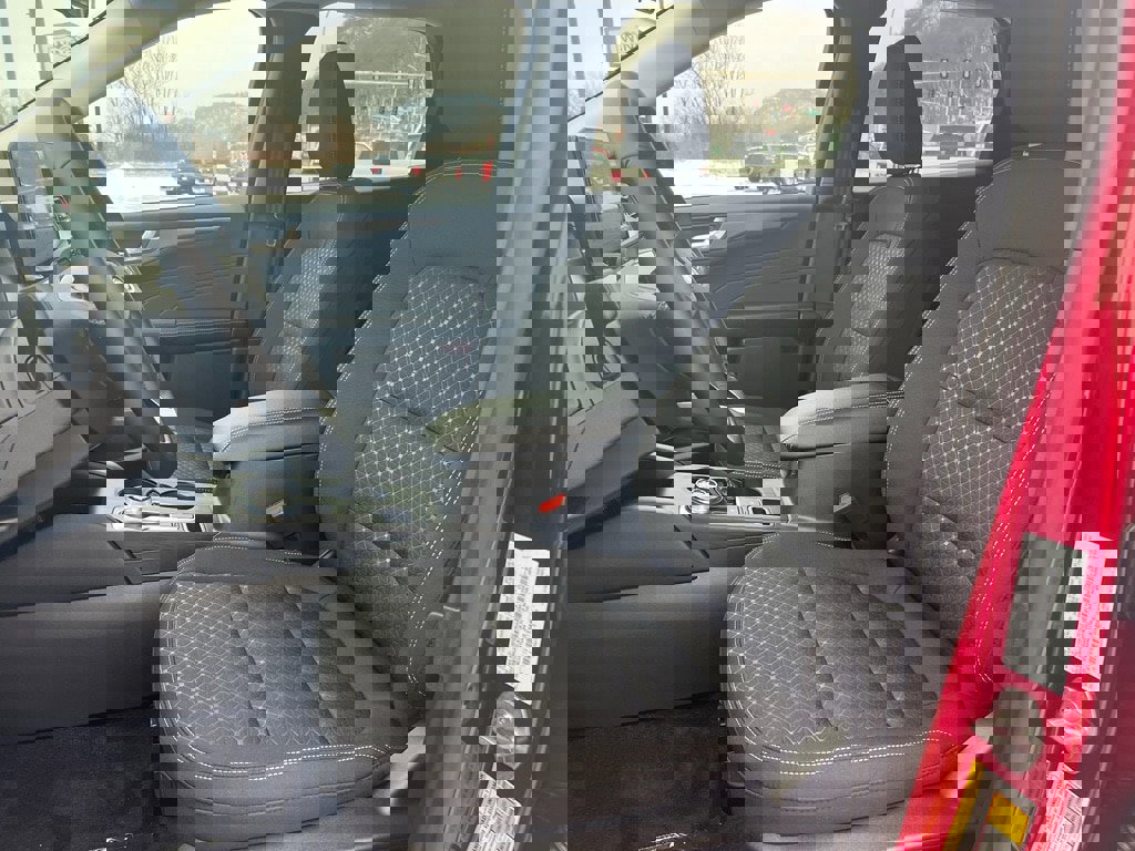 New 2026 Ford Escape Active w/ Active Premium Tech Pack AWD/4WD image 12