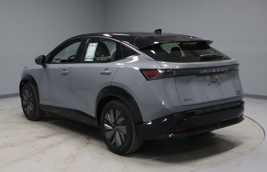 Certified 2024 Nissan Ariya AWD image 9