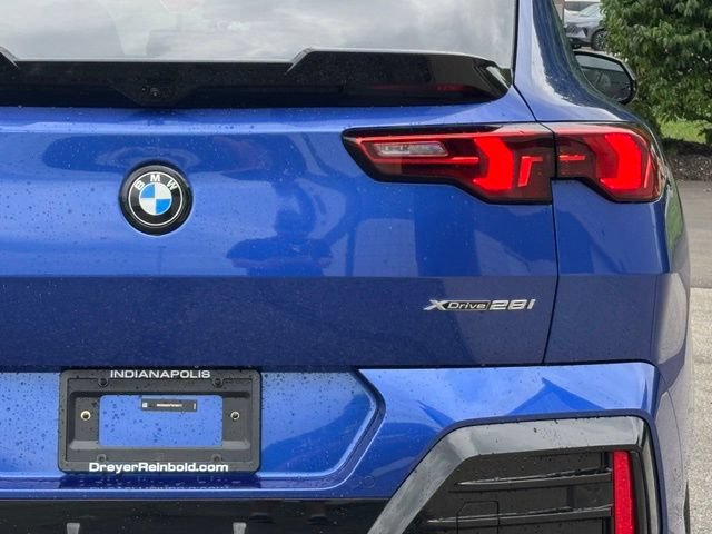 New 2026 BMW X2 xDrive28i w/ Technology Package AWD/4WD image 5