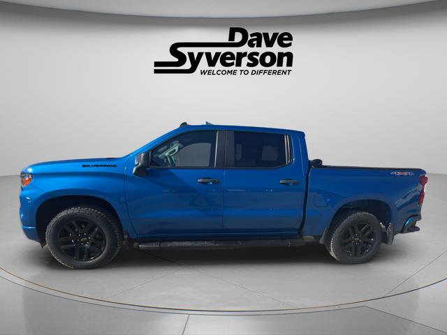 Used 2022 Chevrolet Silverado 1500 Custom w/ LPO, Dark Essentials Package image 2