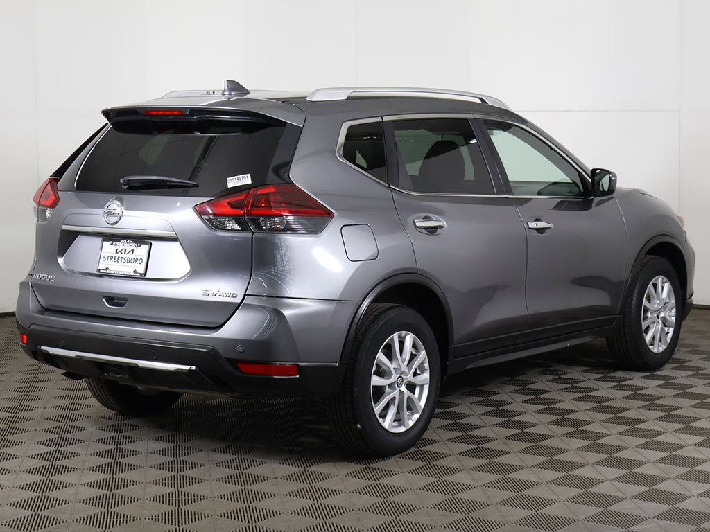 Used 2020 Nissan Rogue SV AWD/4WD image 8