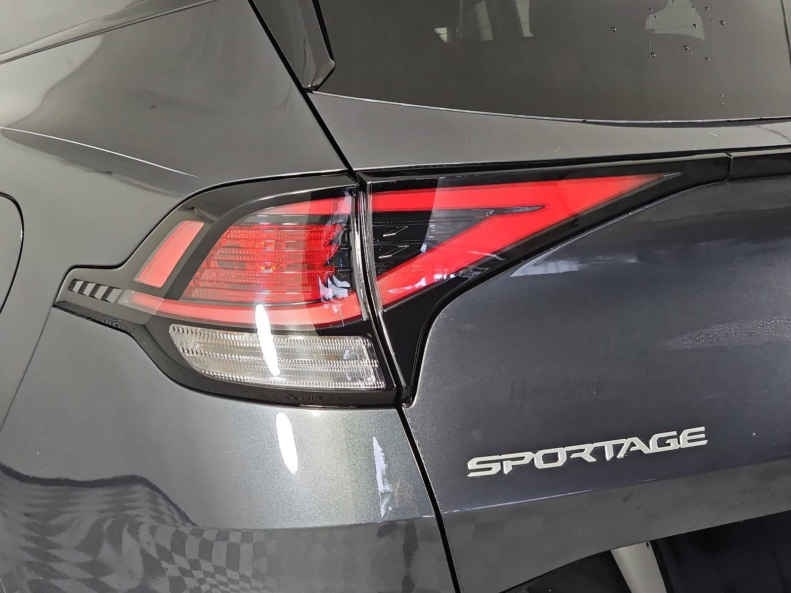 Used 2024 Kia Sportage SX FWD image 32