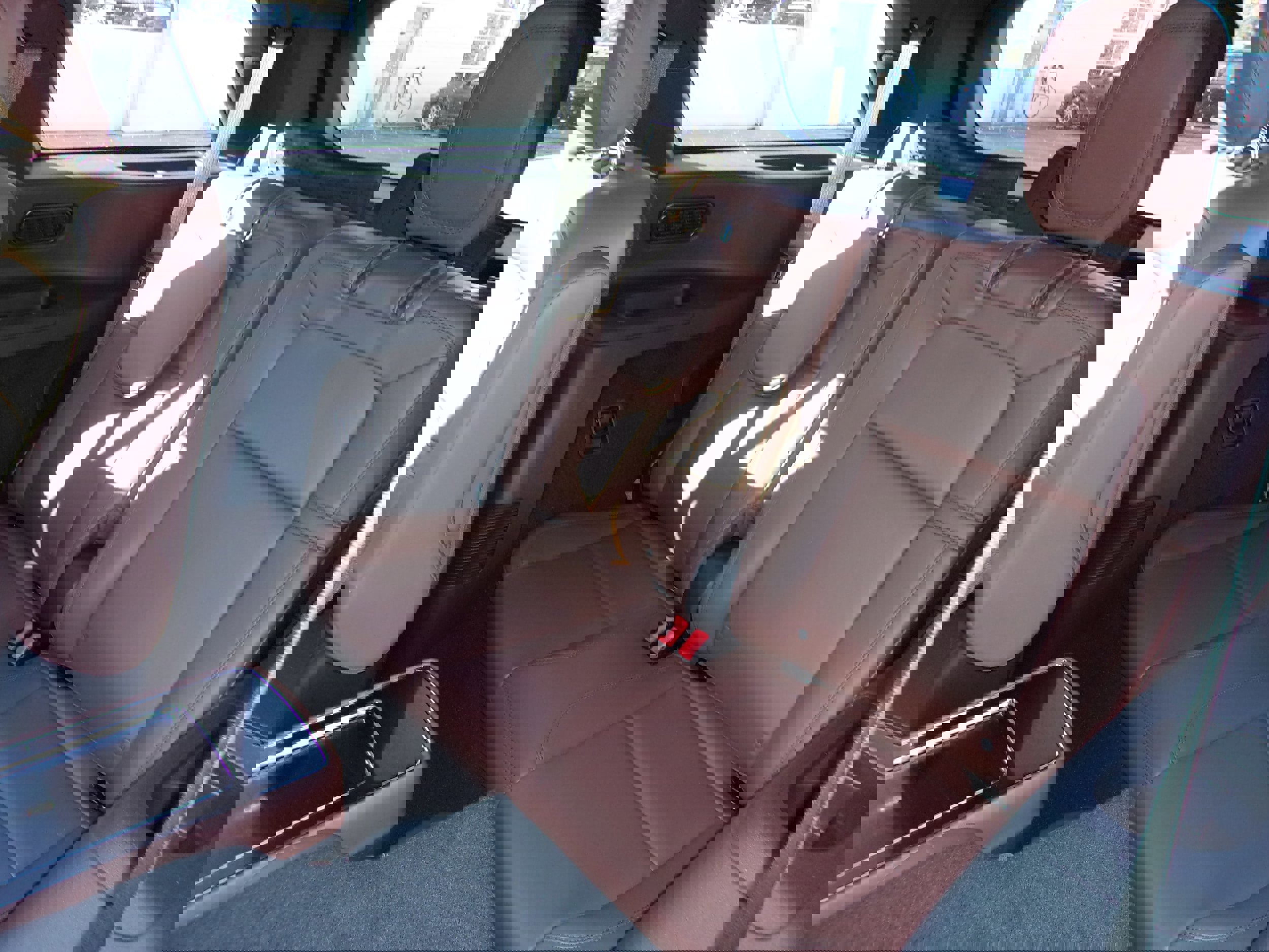 Used 2025 Lincoln Aviator Reserve w/ Equipment Group 201A image 11