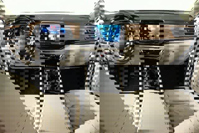 New 2026 Volkswagen Atlas SE image 18