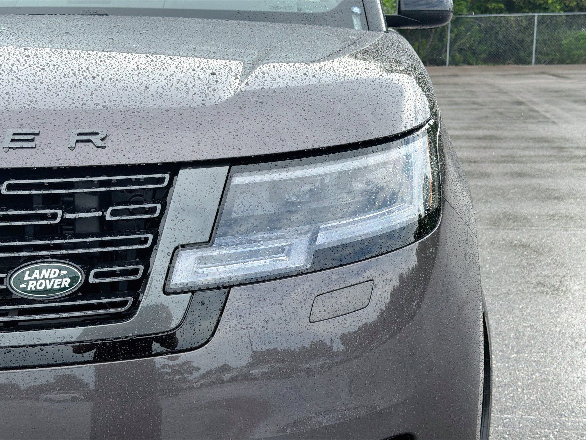 New 2026 Land Rover Range Rover SE AWD/4WD image 9