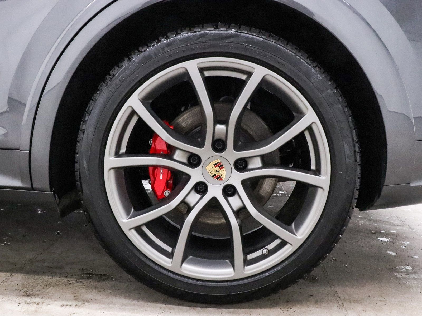 Used 2023 Porsche Cayenne GTS w/ Premium Package AWD/4WD image 10