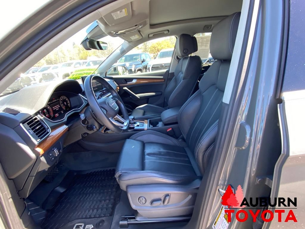 Used 2023 Audi Q5 2.0T Premium Plus w/ Premium Plus Package AWD/4WD image 31