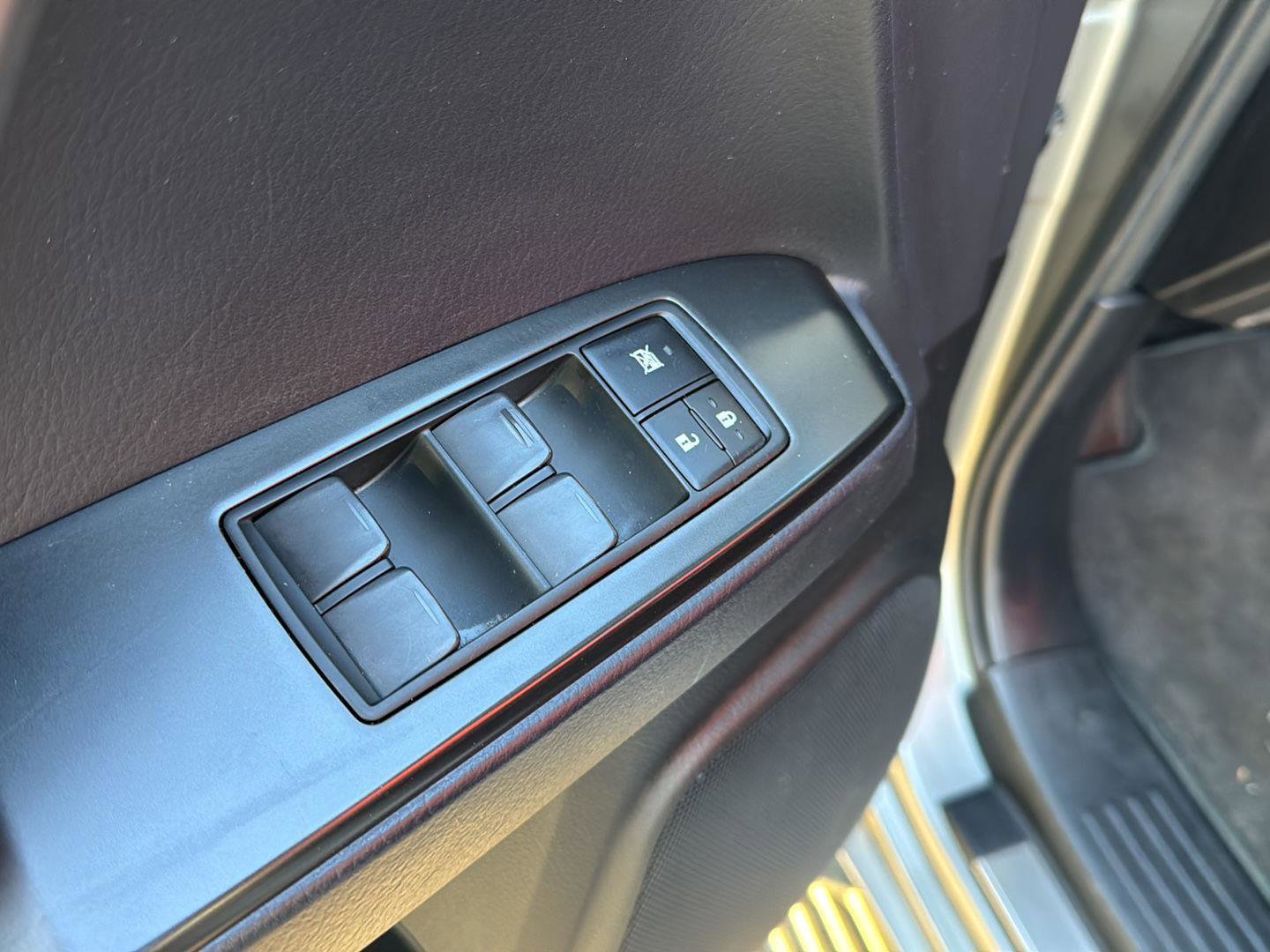 Used 2022 Lexus GX 460 Premium w/ Premium Package image 30