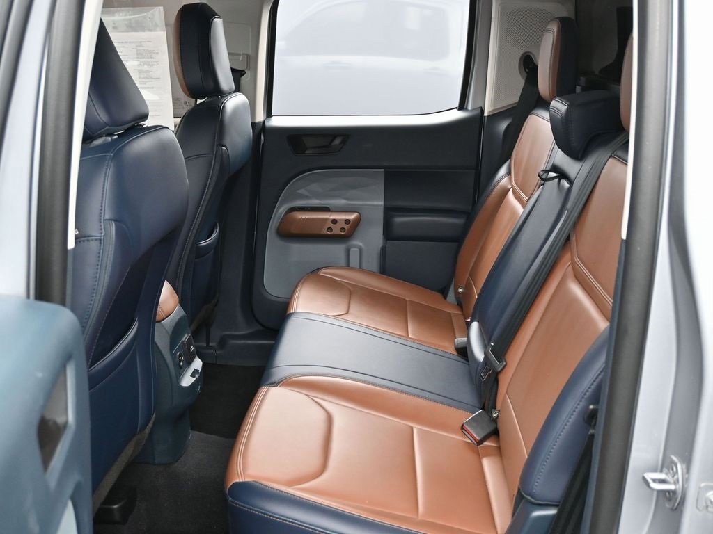 Used 2022 Ford Maverick Lariat w/ Lariat Luxury Package image 29