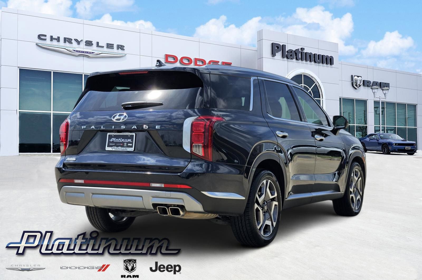 Used 2024 Hyundai Palisade Limited image 5