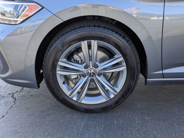 Certified 2024 Volkswagen Jetta SE image 22