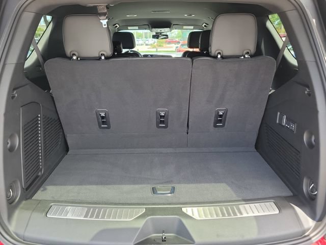 Certified 2025 Chevrolet Tahoe Premier AWD/4WD image 12