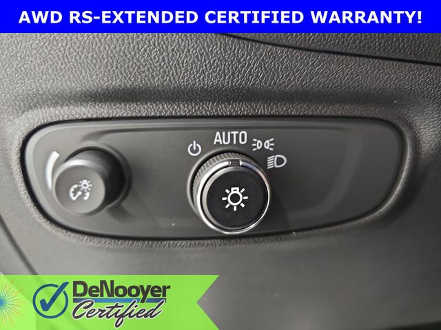 Used 2023 Chevrolet Equinox RS image 25