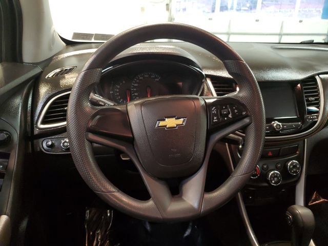 Used 2017 Chevrolet Trax LS image 15