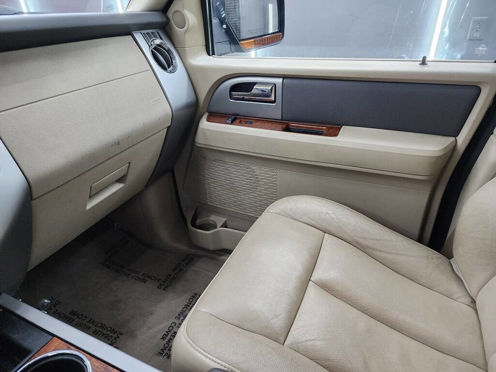 Used 2009 Ford Expedition Eddie Bauer image 20