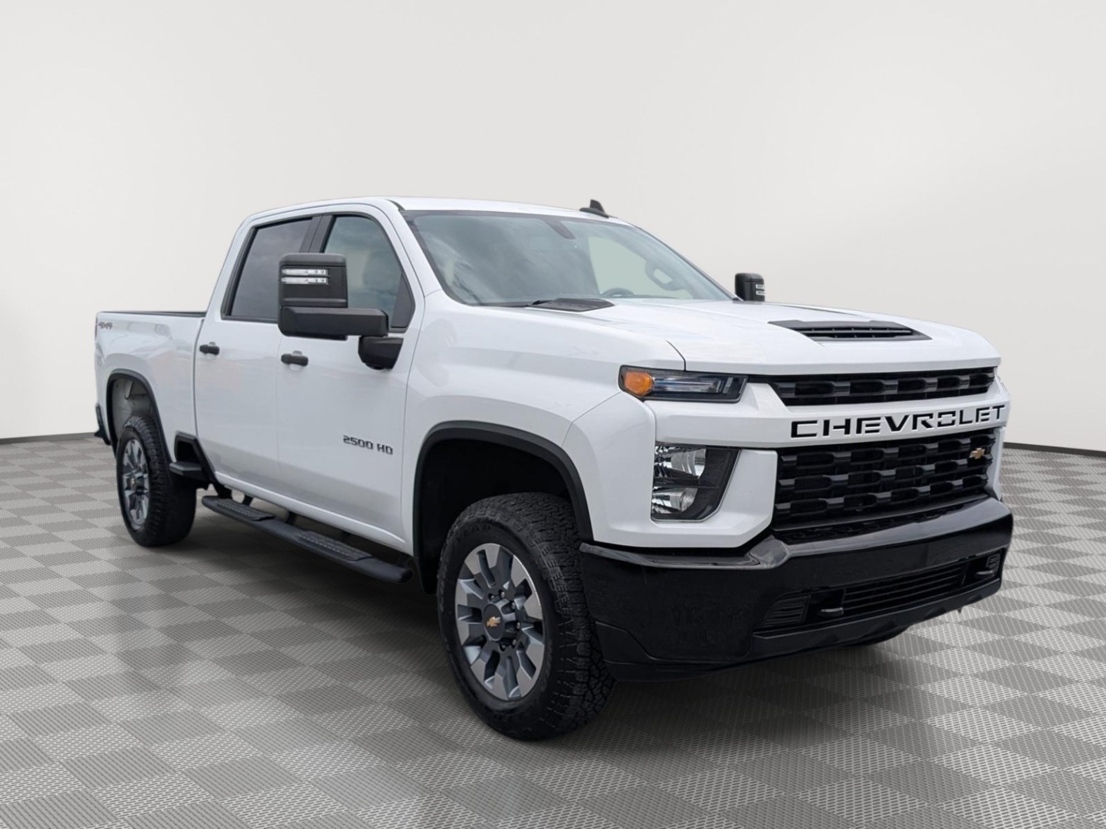 Used 2022 Chevrolet Silverado 2500 Custom w/ Custom Value Package AWD/4WD image 7