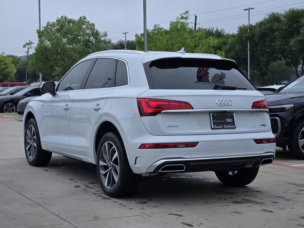 Certified 2024 Audi Q5 2.0T Premium w/ Convenience Package AWD/4WD image 11