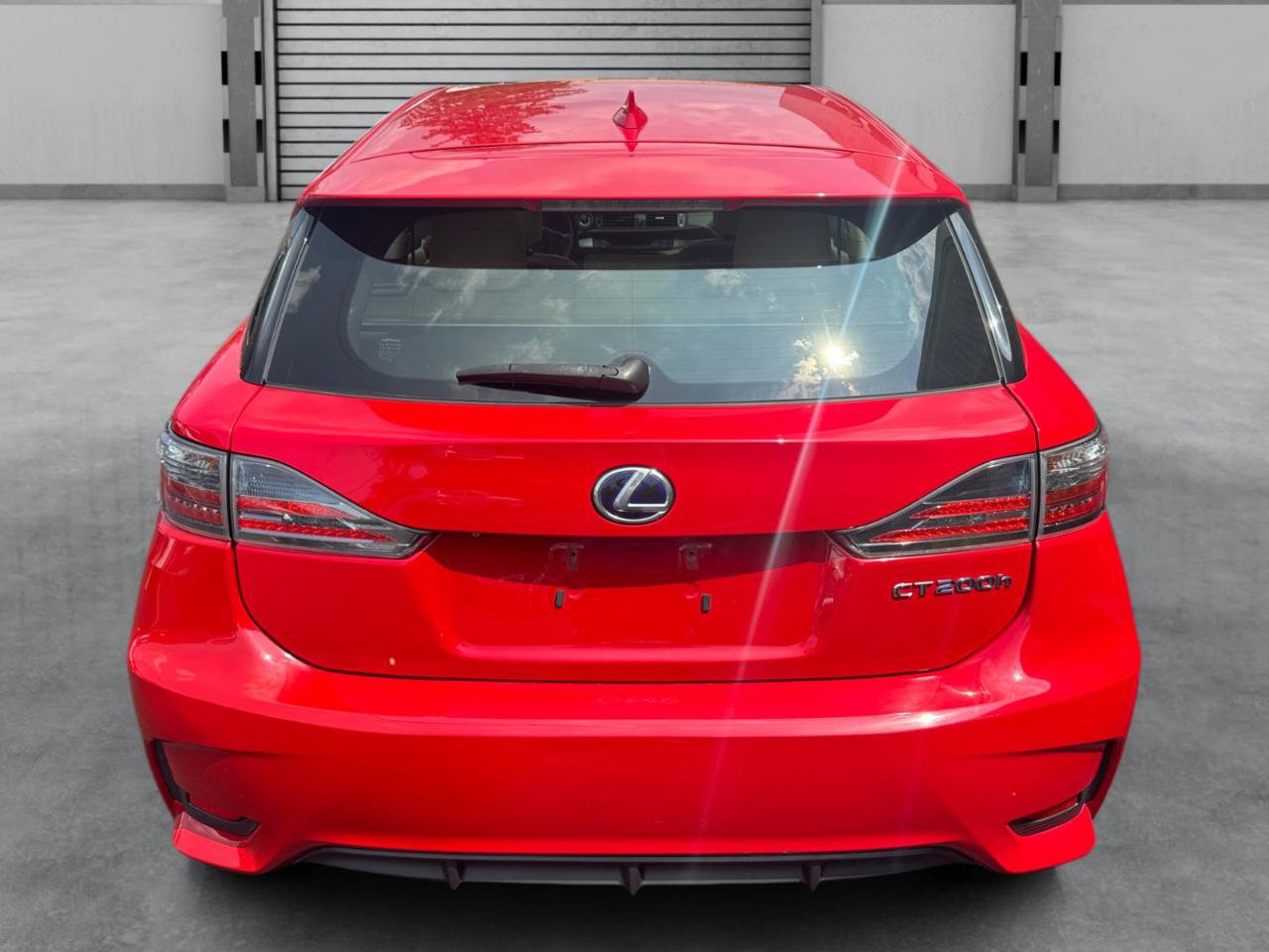 Used 2015 Lexus CT 200h w/ Navigation Package FWD image 34