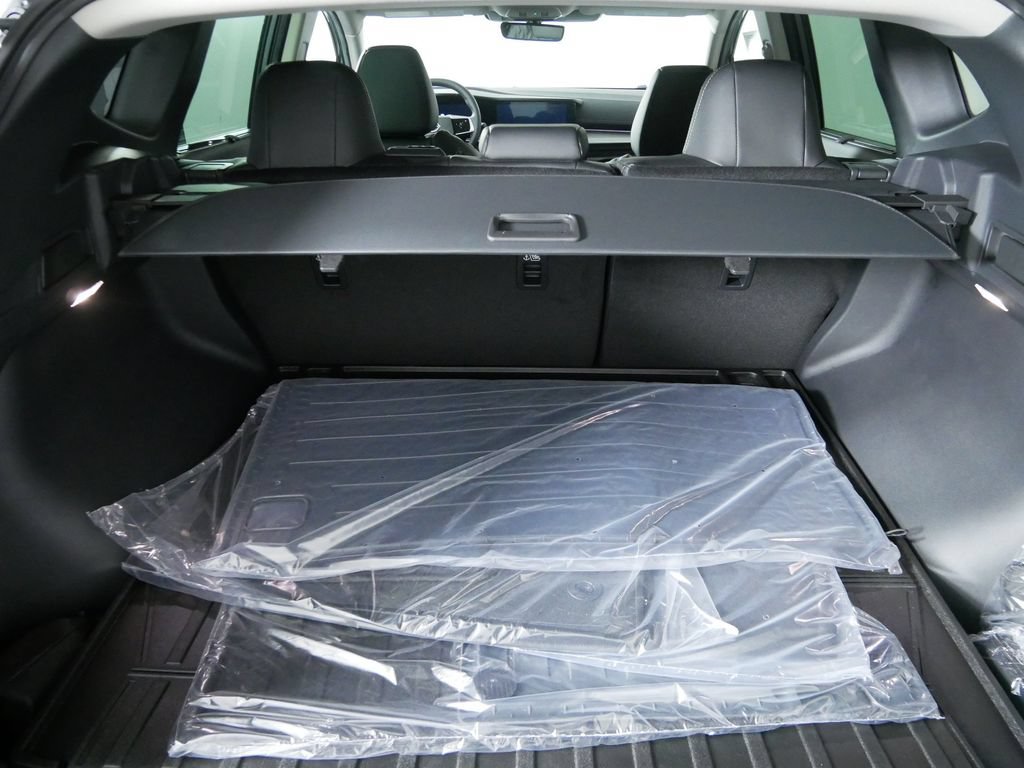 New 2026 Nissan Murano Platinum w/ Cargo Package AWD/4WD image 17