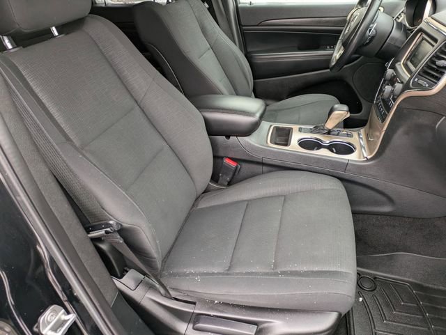 Certified 2017 Jeep Grand Cherokee Laredo image 27