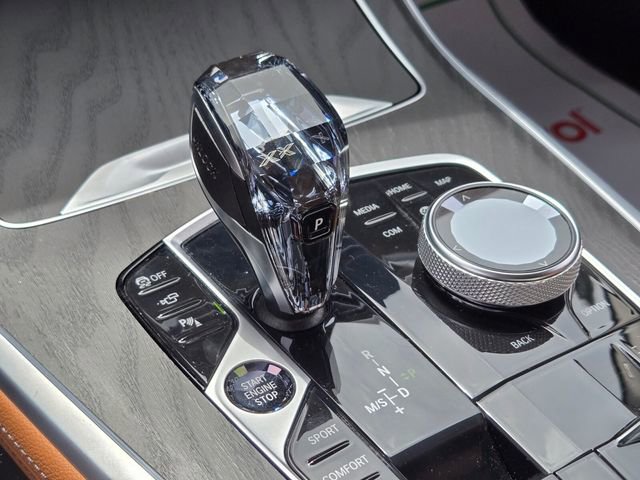 Used 2021 BMW X7 xDrive40i w/ Executive Package image 26