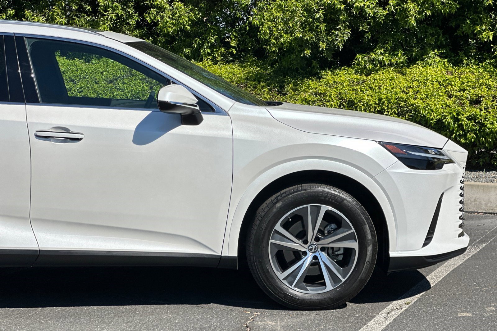 Used 2024 Lexus RX 350 FWD w/ Technology Package image 35