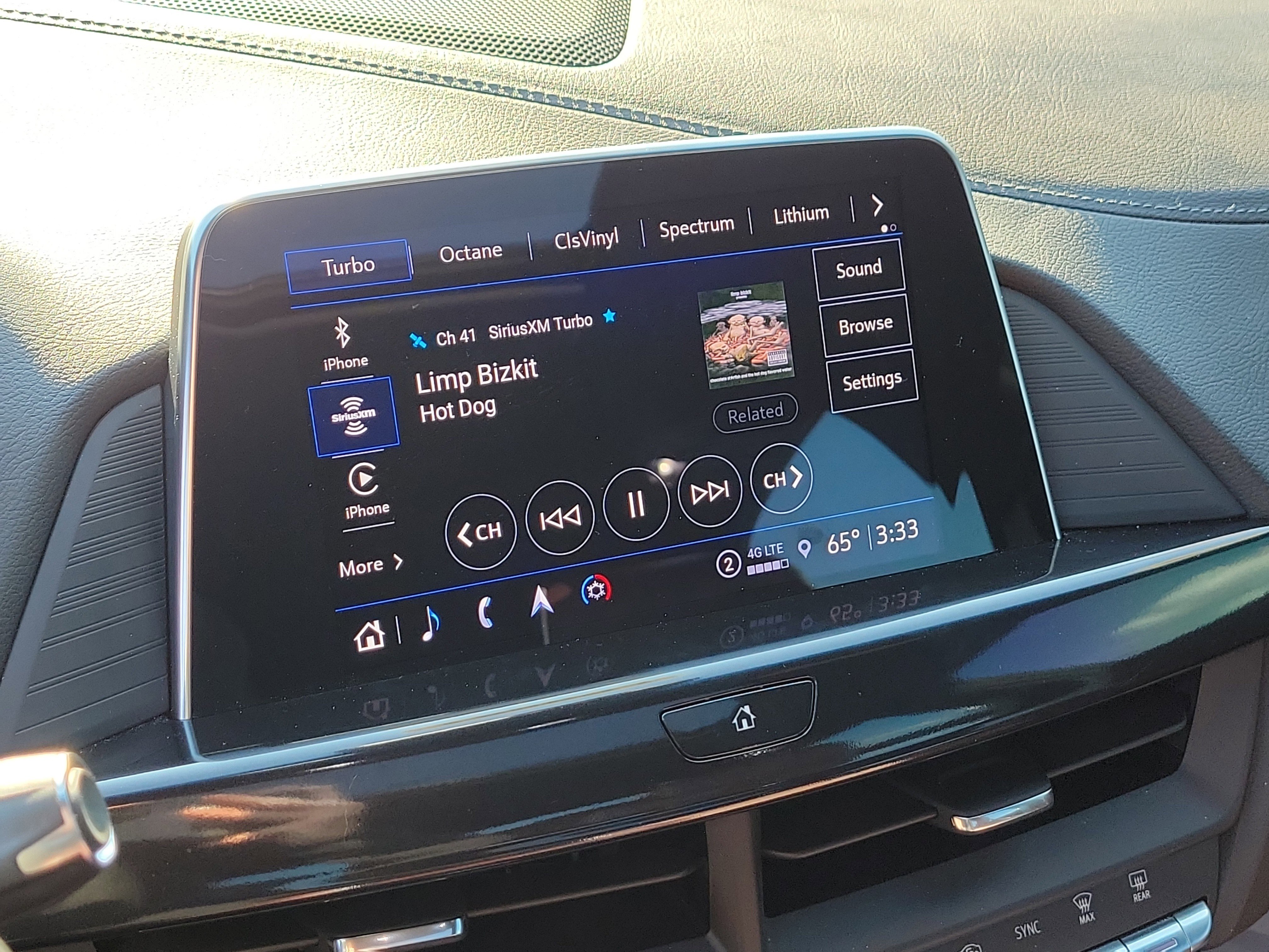 Used 2024 Cadillac CT4 V w/ Navigation Package image 23