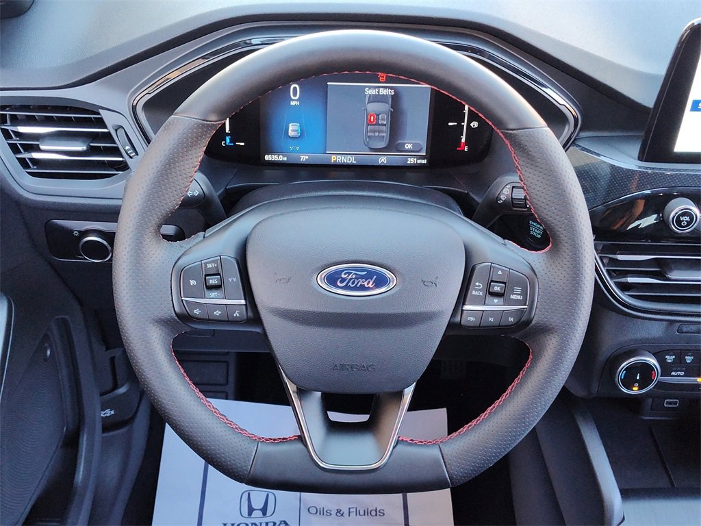 Used 2025 Ford Escape ST-Line image 23