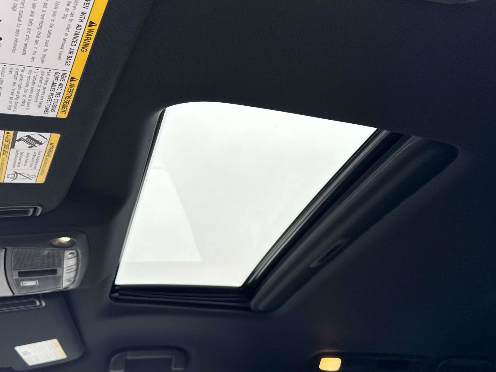 Used 2024 Nissan Armada Platinum w/ Captain's Chairs Package image 23