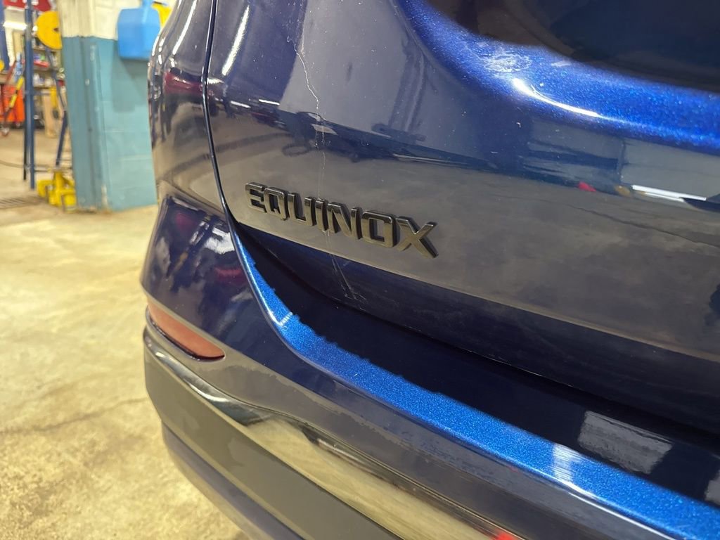 Used 2023 Chevrolet Equinox RS image 11