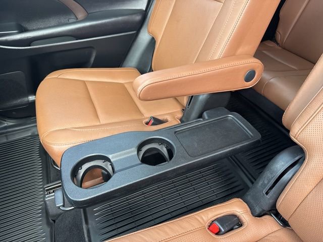 Used 2019 Toyota Highlander Limited Platinum AWD/4WD image 33