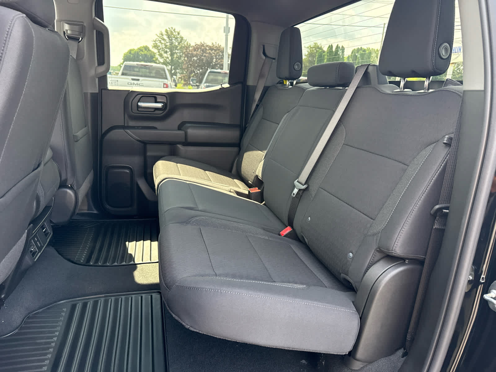 New 2026 Chevrolet Silverado 1500 Custom AWD/4WD image 23
