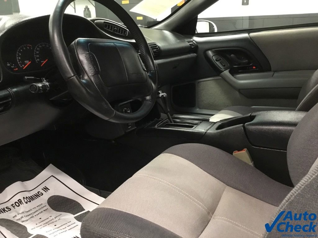 Used 1995 Chevrolet Camaro LT image 32