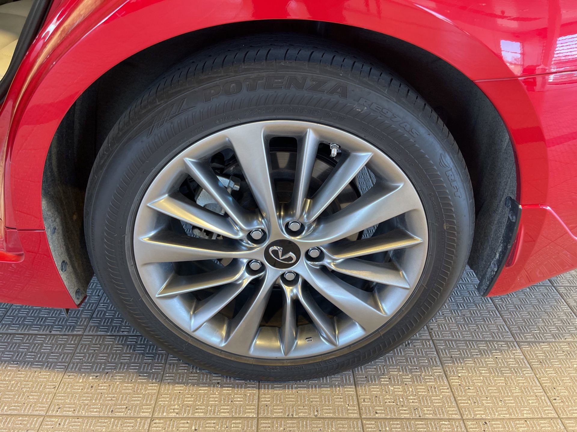 Certified 2023 INFINITI Q50 Luxe w/ Cargo Package image 5