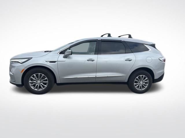 Used 2022 Buick Enclave Essence w/ Sound and Sites Package image 2