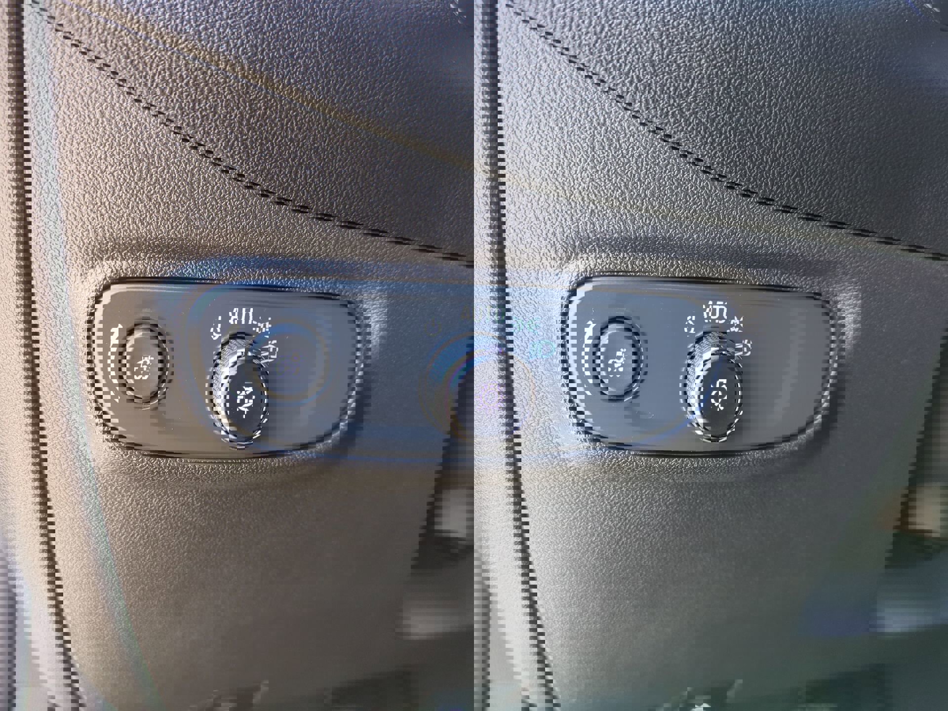 Used 2022 Chevrolet Equinox LT image 67