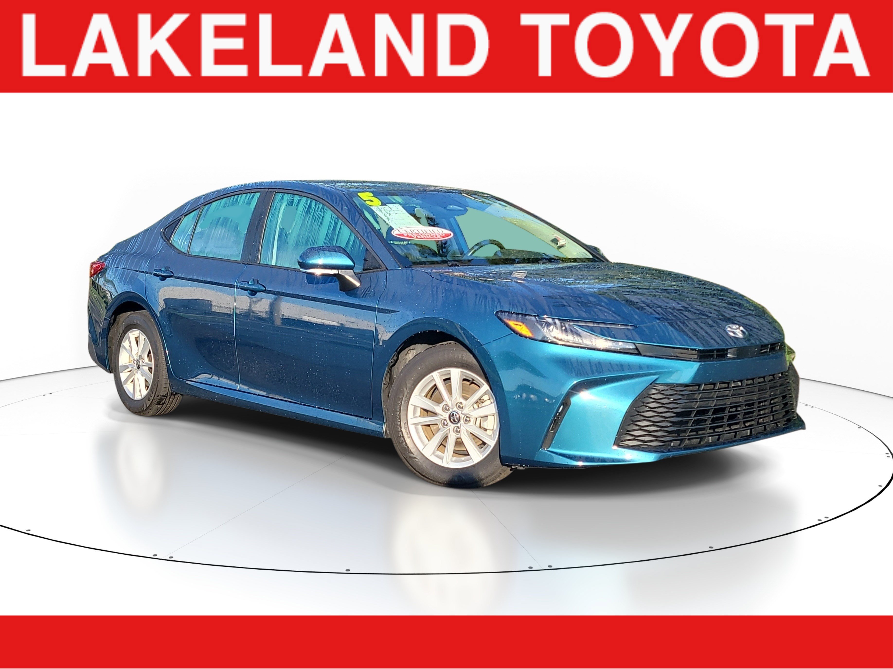 Certified 2025 Toyota Camry LE w/ Convenience Package FWD image 1