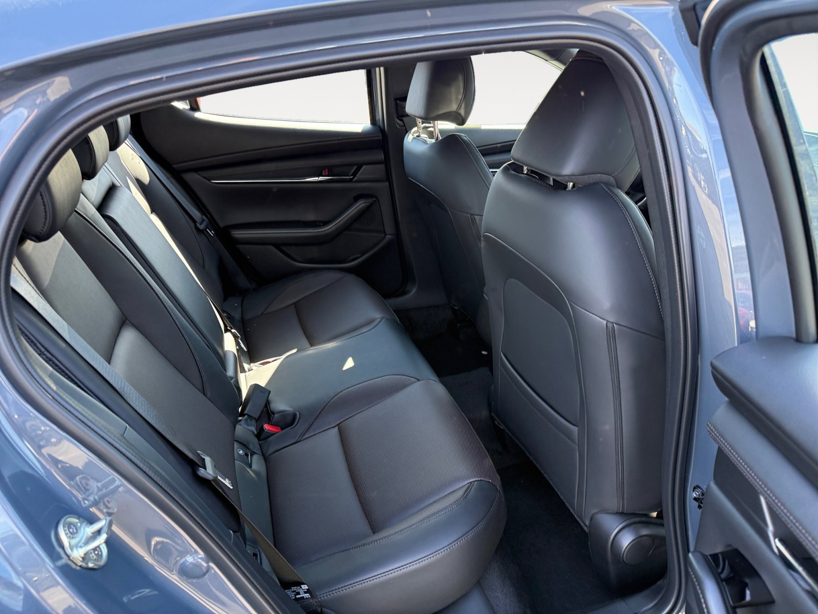 New 2026 MAZDA MAZDA3 2.5 S Hatchback w/ Premium Pkg image 18