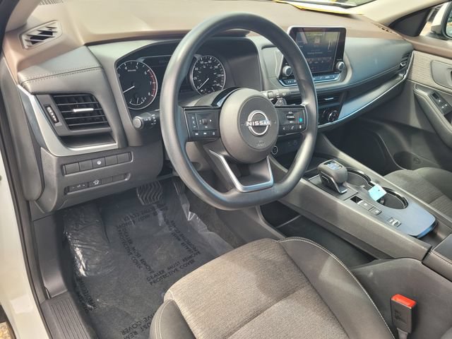 Certified 2023 Nissan Rogue SV FWD image 12
