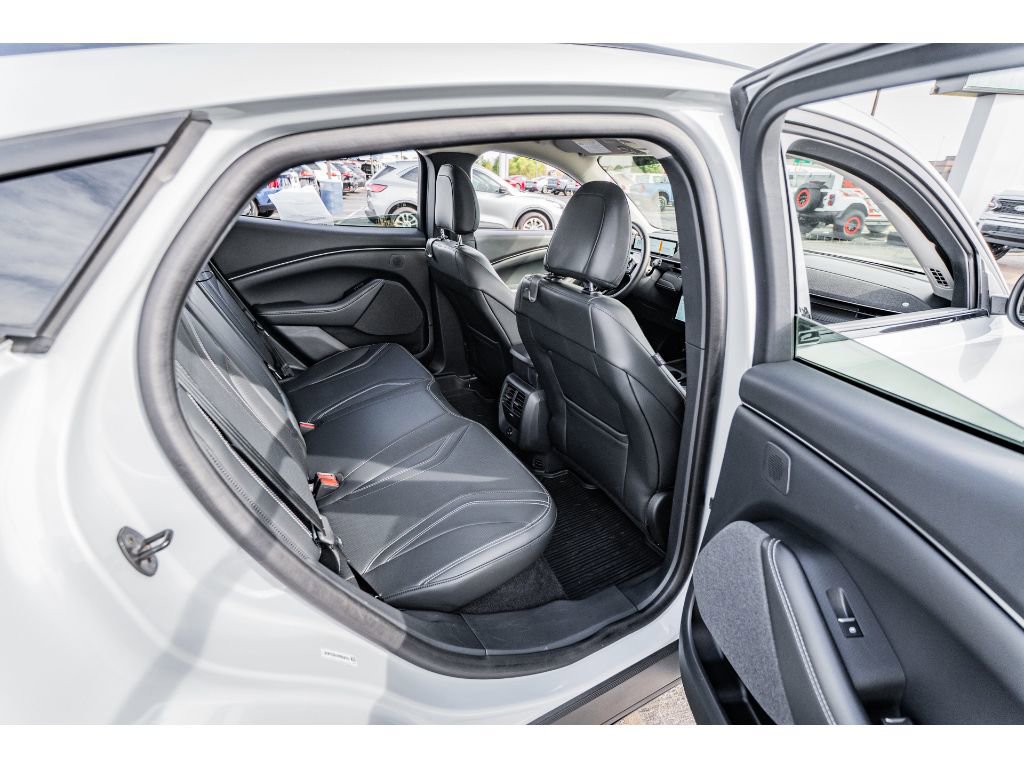 Used 2023 Ford Mustang Mach-E Premium image 25