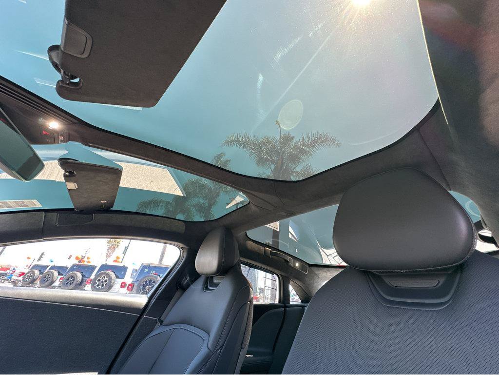 Used 2024 Lucid Air Touring AWD/4WD image 7